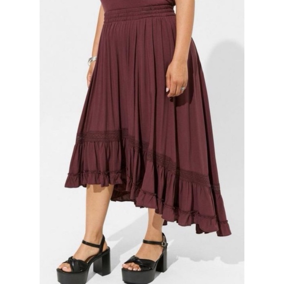 ๐ Maxi Hi-Low Lace Inset Skirt 0 L 12 NWT Torrid New! - Picture 2 of 5